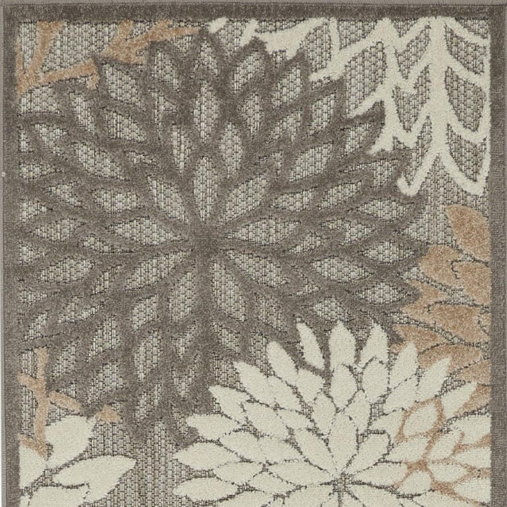 8' Gray And Ivory Indoor Outdoor Area Rug