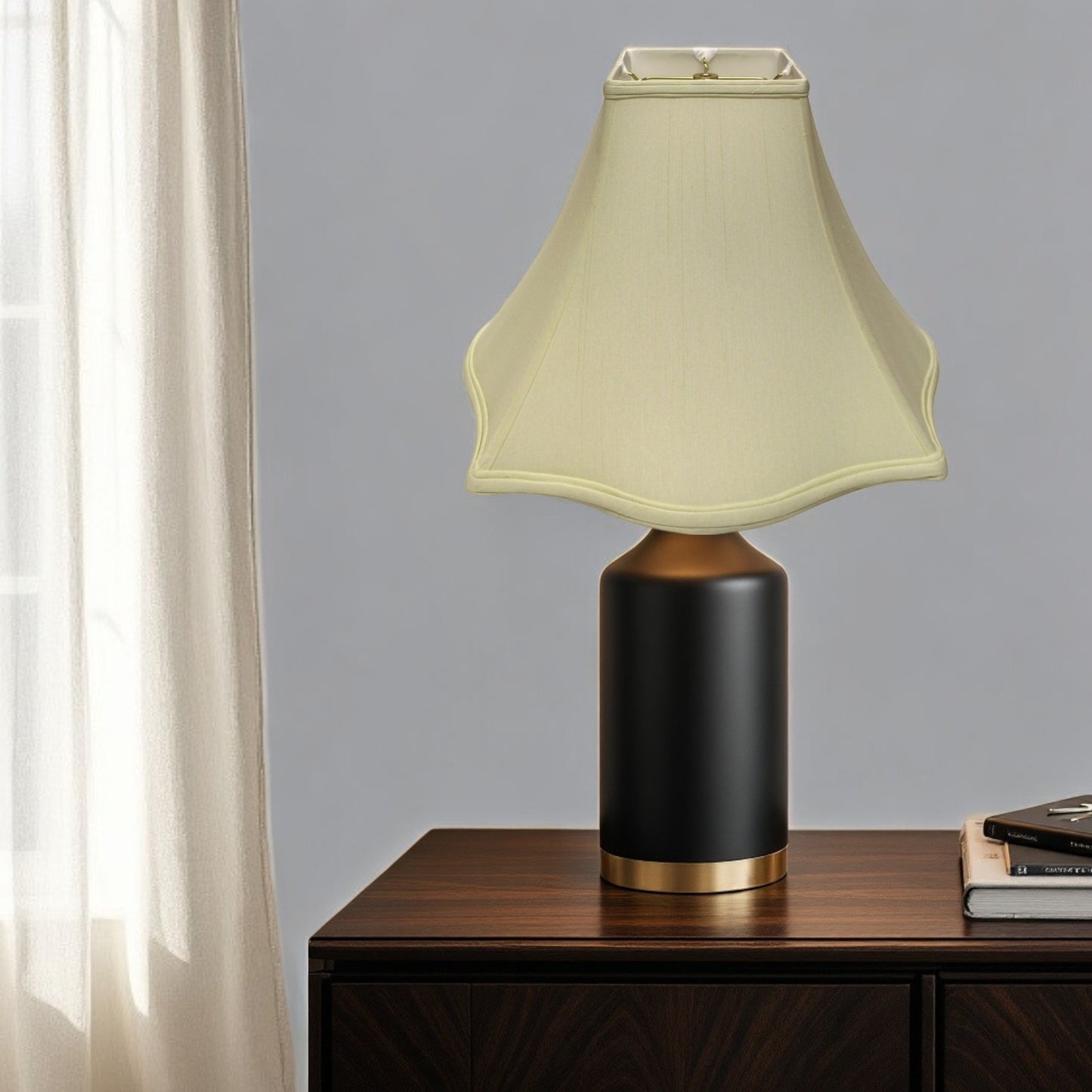 18" Ivory Premium Square Monay Shantung Lampshade