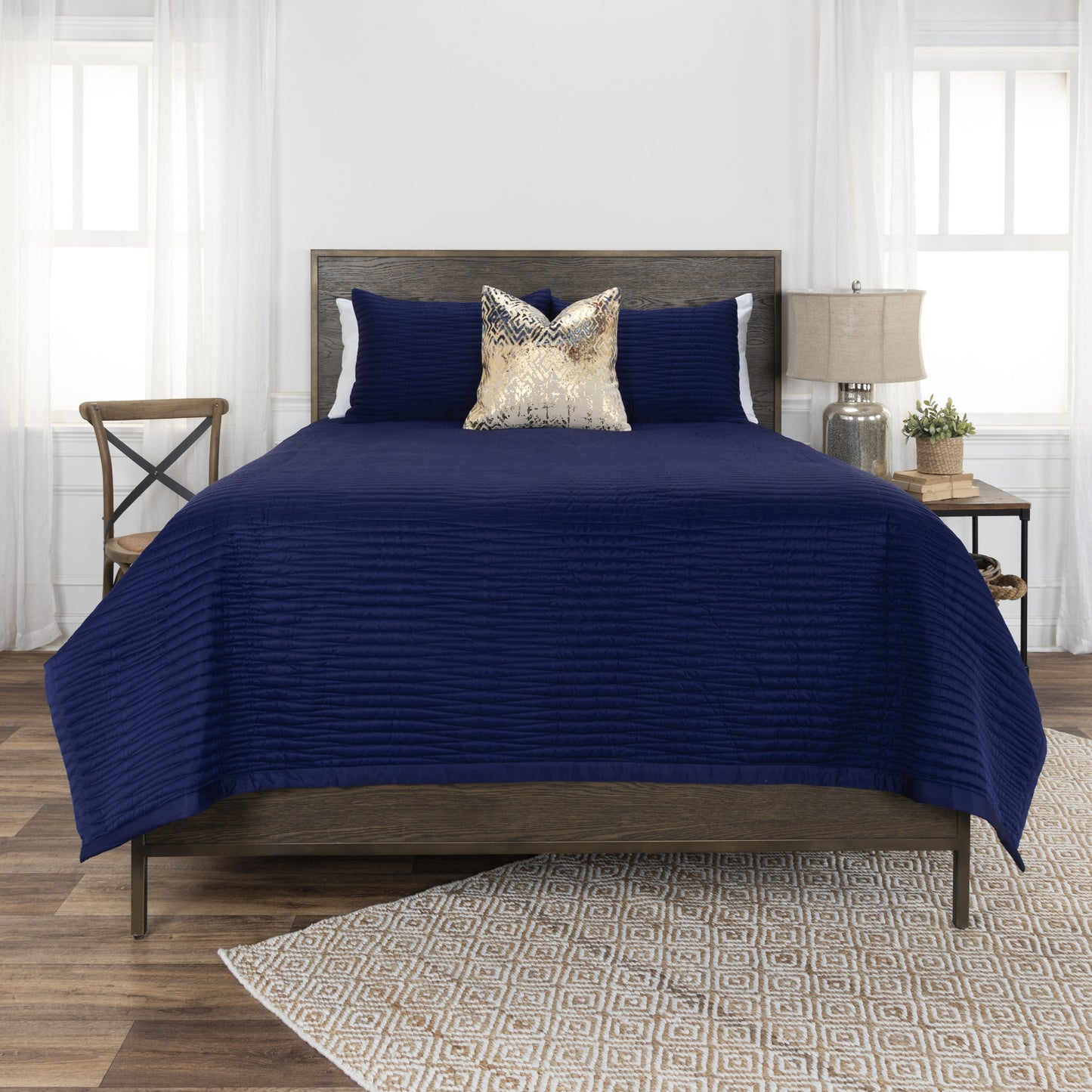Indigo Geometric Queen Quilt