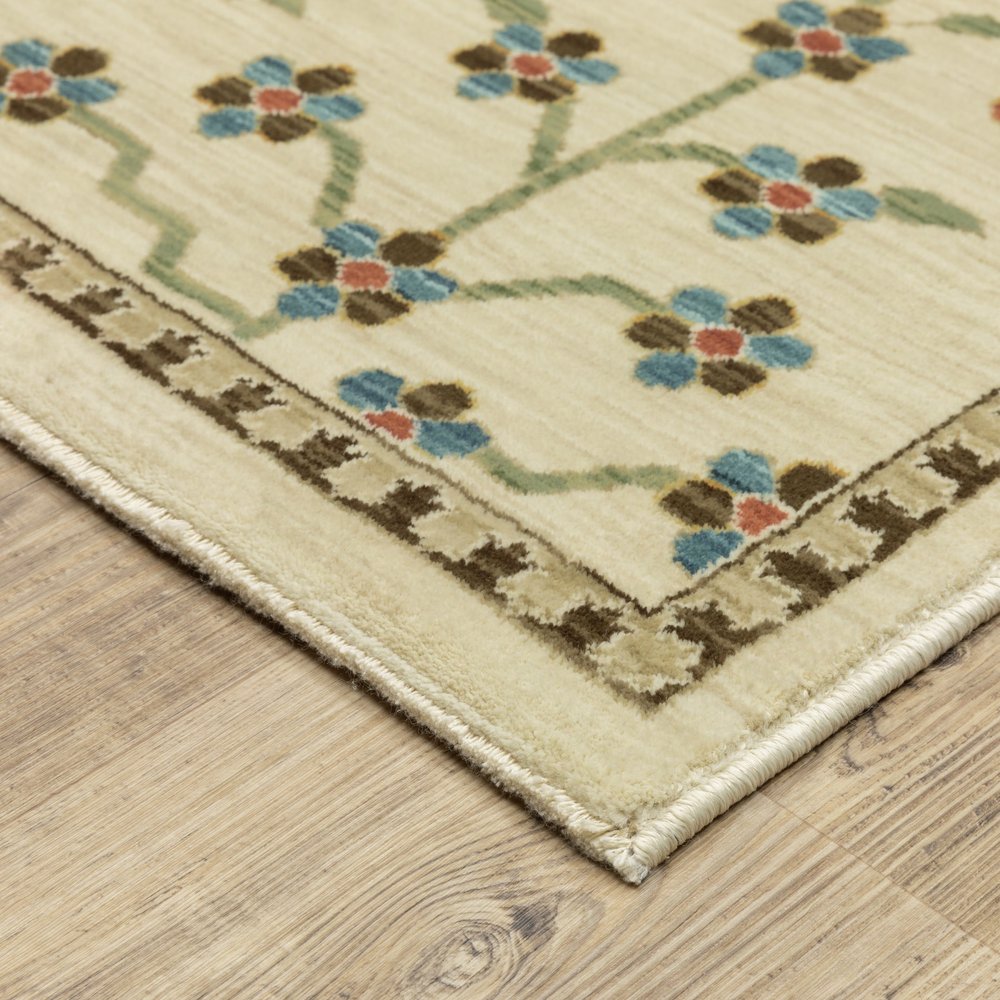 8' X 11' Ivory And Gold Oriental Area Rug With Fringe