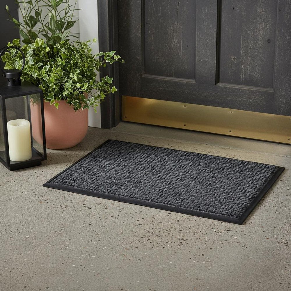 24" X 36" Gray Synthetic Fiber Abstract Outdoor Door Mat