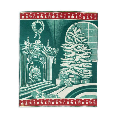 Ultra Soft Green Christmas Scene Handmade Queen Size Throw Blanket