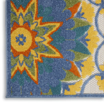 4' X 6' Ivory And Blue Floral Indoor Outdoor Area Rug