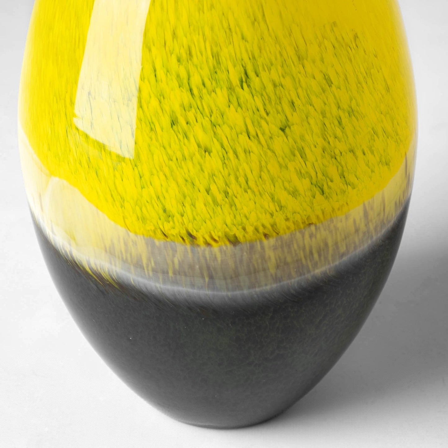 21" Yellow Abstract Cylinder Crystal Glass Table Vase