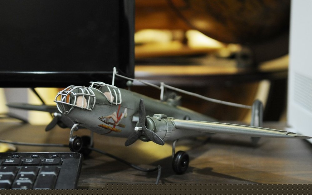 4" Gray and White Metal Hand Painted c1941 North American B-25 Mitchell Bomber Model Airplane