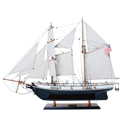 26" Black and White Solid Wood Hand Painted p-Oxybis(benzenesulfonyl hydrazide) Model Boat