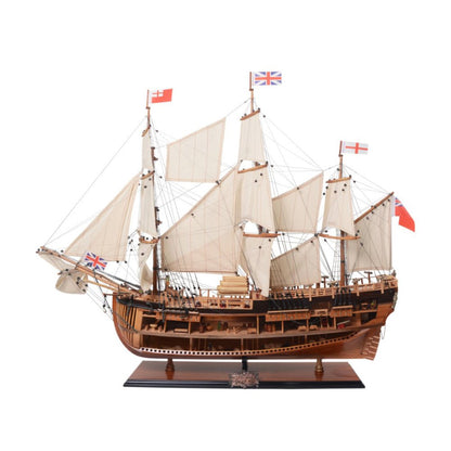 34" Wood Brown Solid Wood Hand Painted HMS Endeavour 1768 Open Hull Model Boat