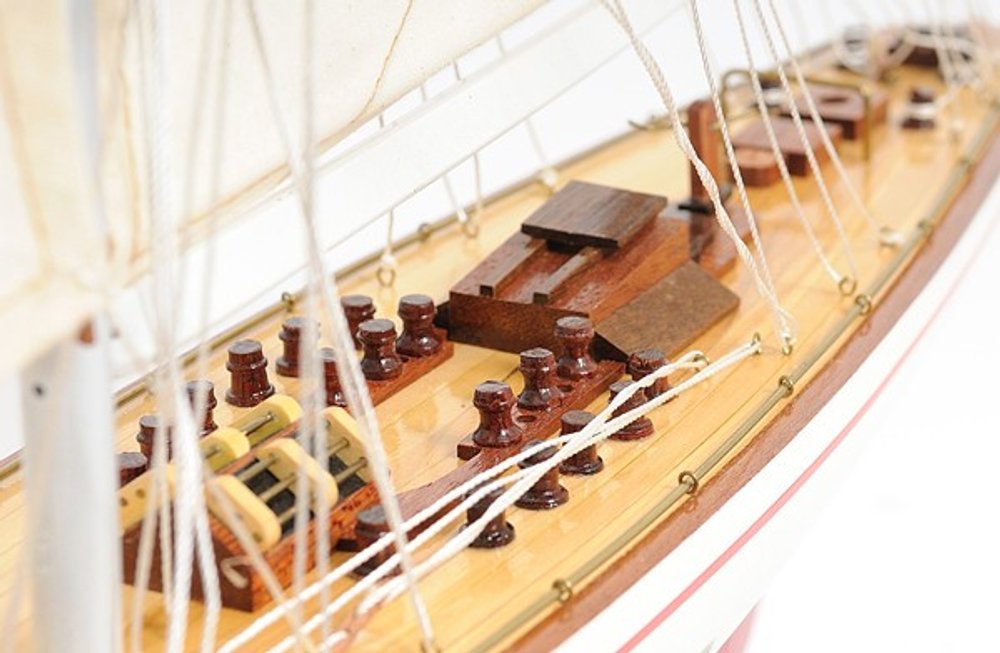 32" Red and White Solid Wood Hand Painted p-Oxybis(benzenesulfonyl hydrazide) Model Boat