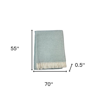 Soft Sky Blue Links Pattern Throw Blanket