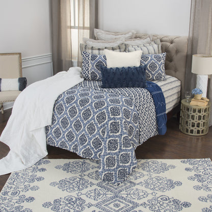 Blue And Ivory Damask King Quilt