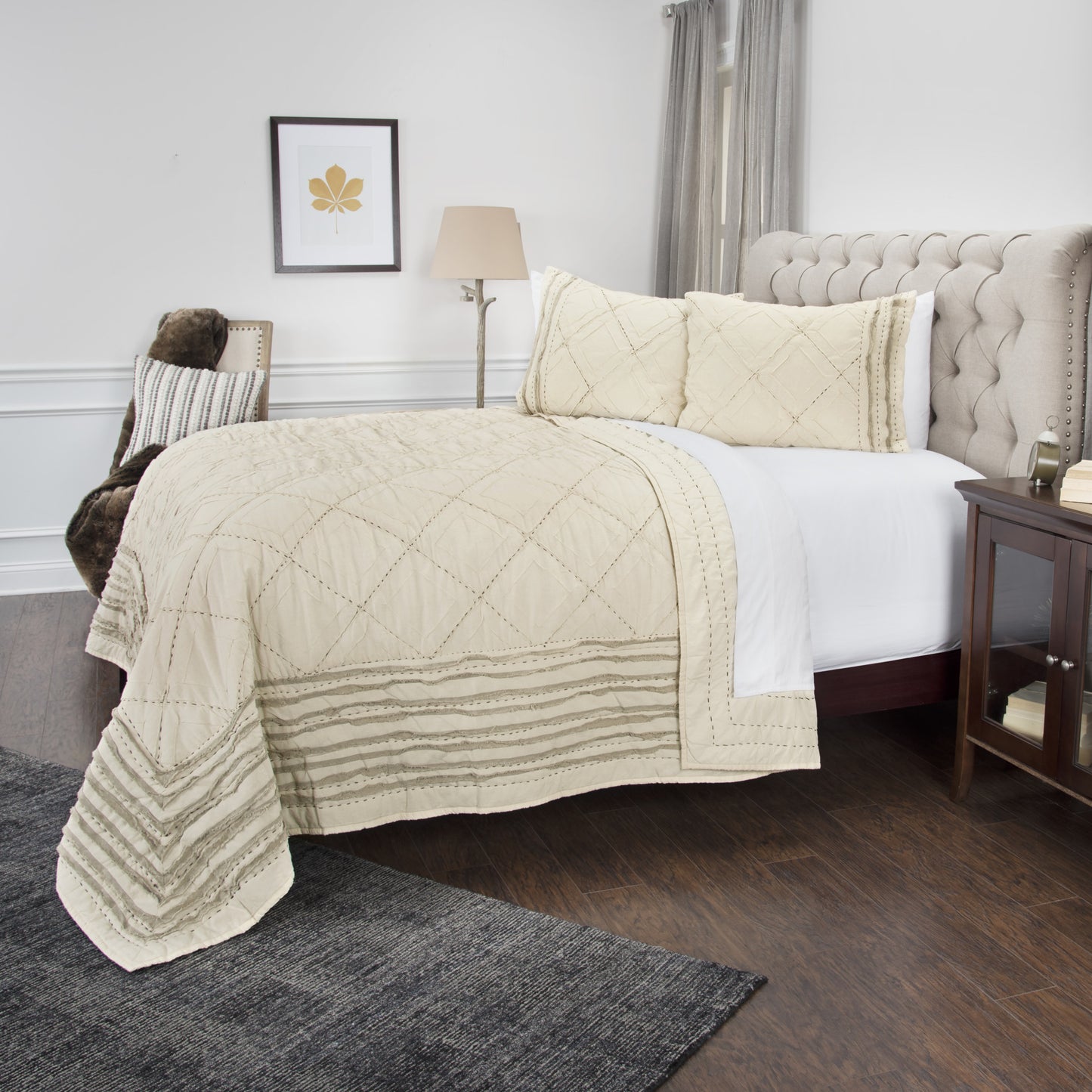 Ivory Geometric King Quilt