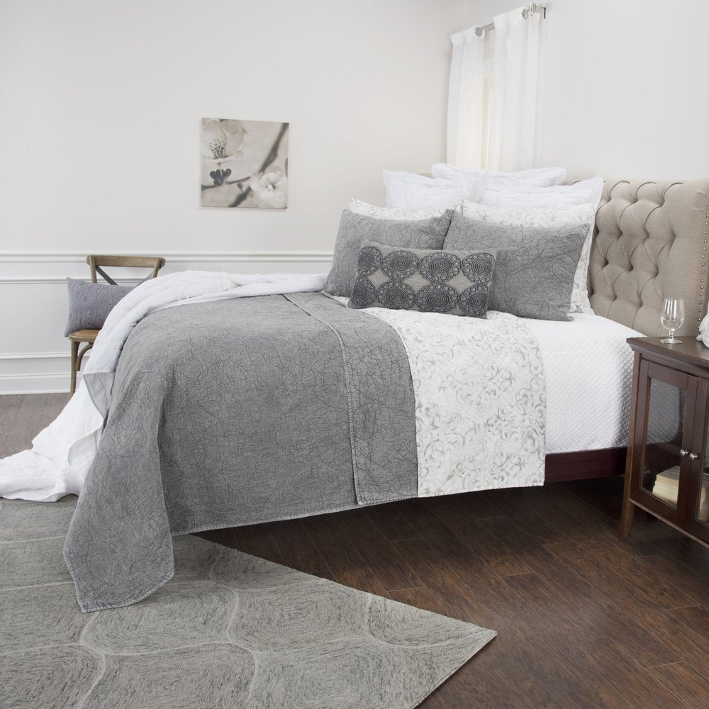 Gray Damask King Quilt