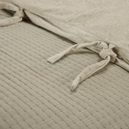Natural Checkered Queen Quilt