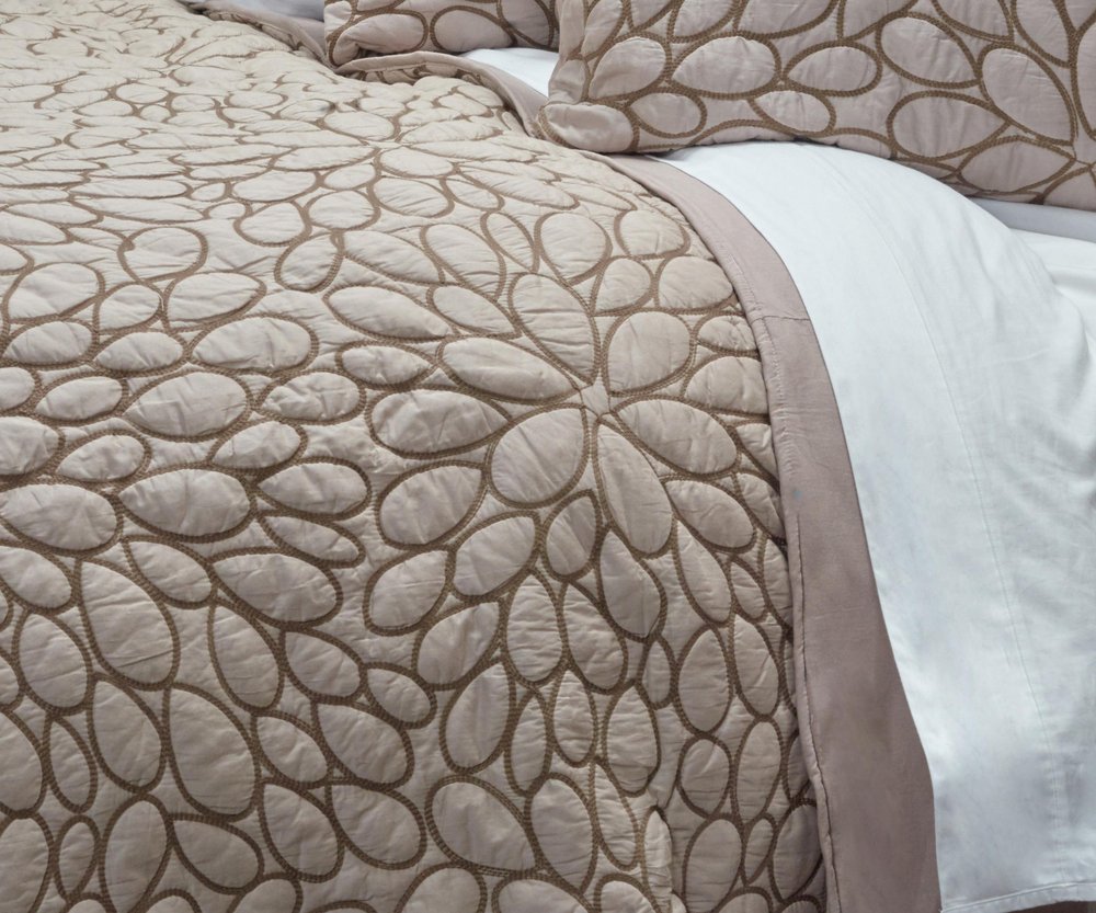 Blush Floral Queen Quilt