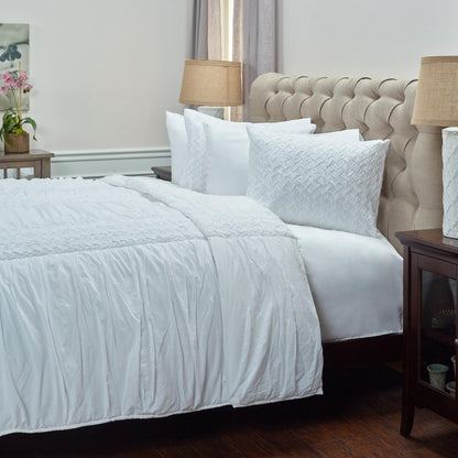 White Geometric Twin Quilt