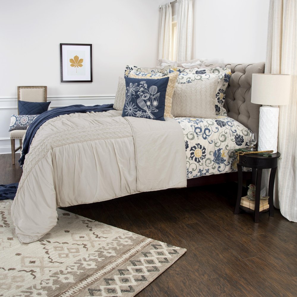 Ivory Geometric King Quilt