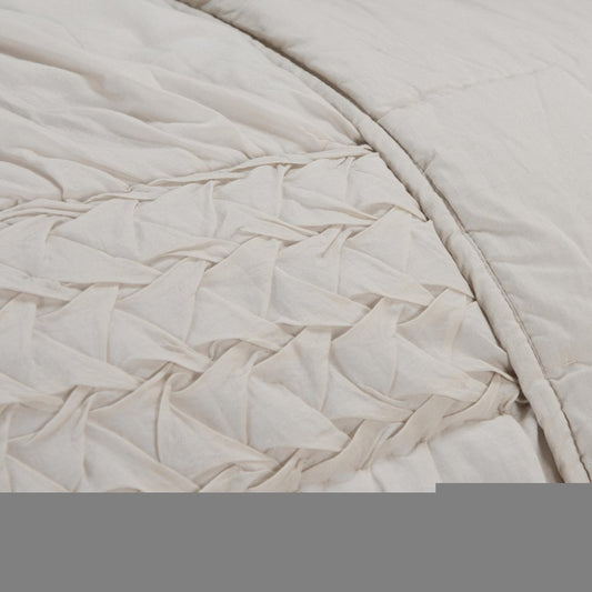 Ivory Geometric Quilt