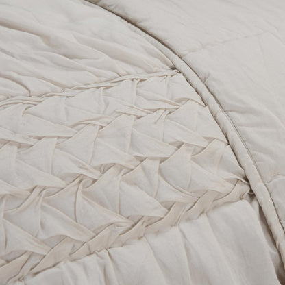Ivory Geometric Quilt