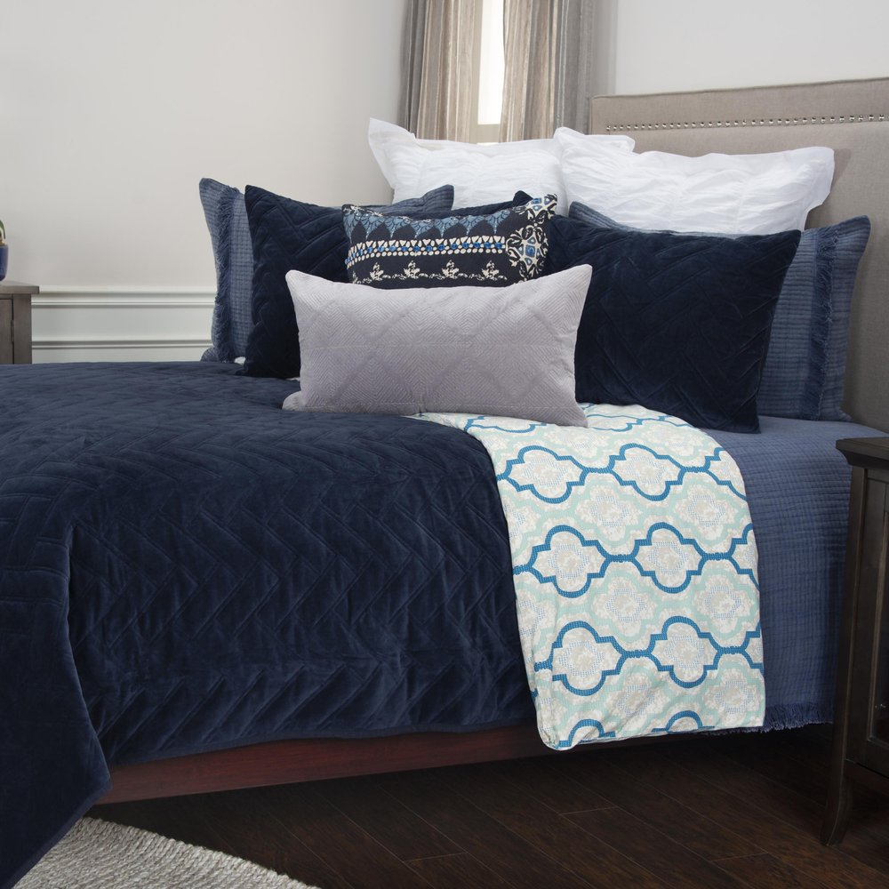Indigo Geometric Queen Quilt