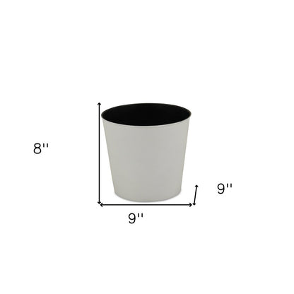 9" White Recycled Plastic Indoor Outdoor Round Pot Planter