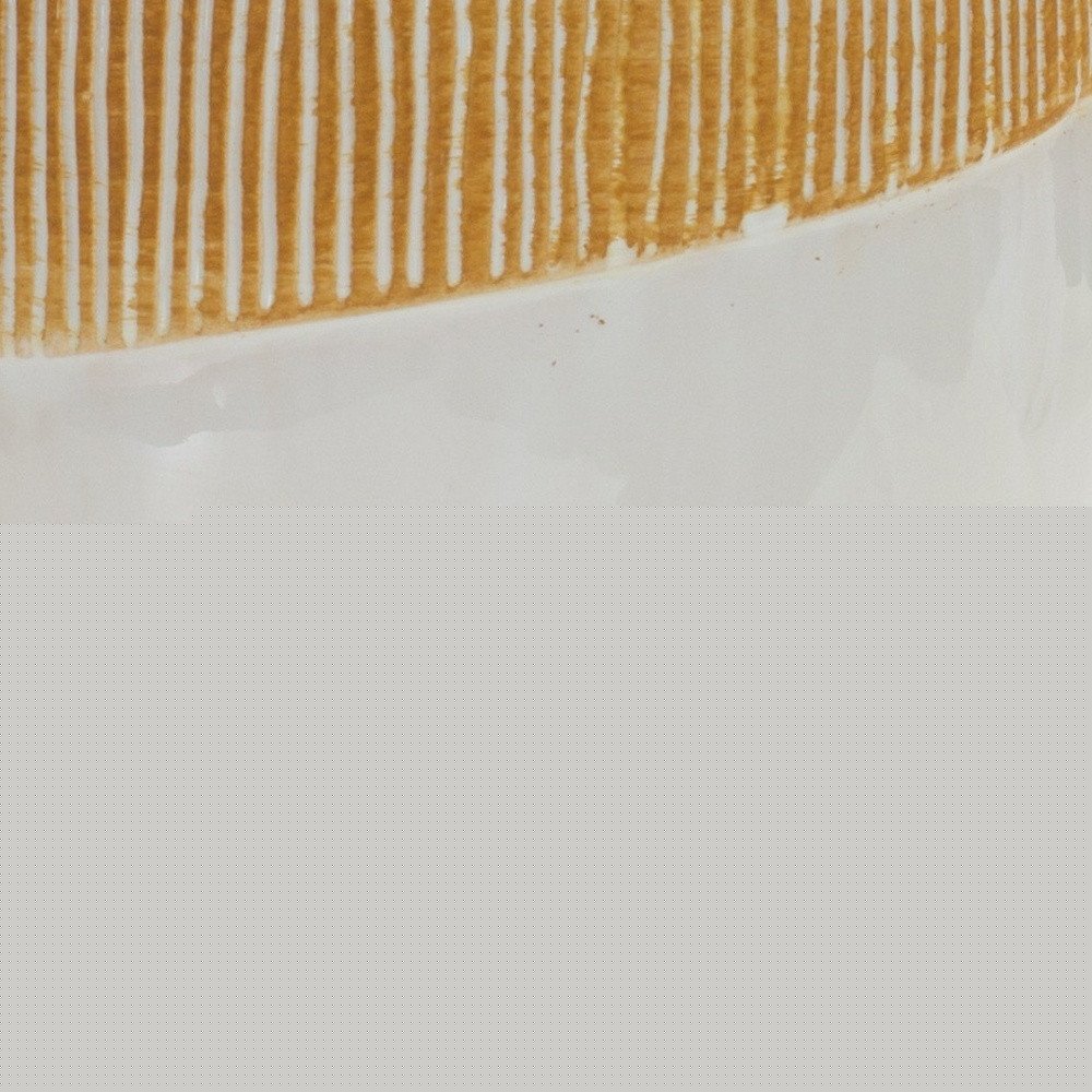 Brown 10 Ounce Round Pot Planter No additional pieces included