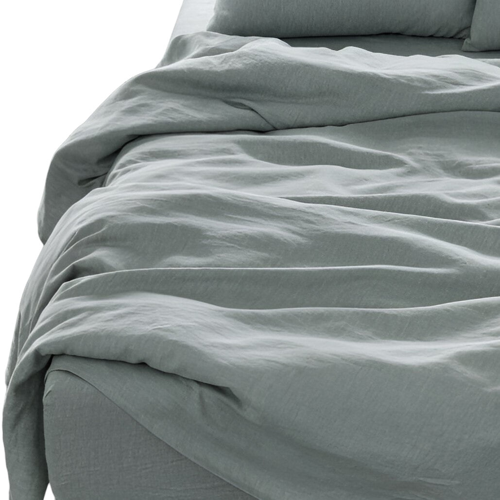 Four Piece Light Pink Linen Sheet Set