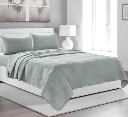 Four Piece Light Pink Linen Sheet Set