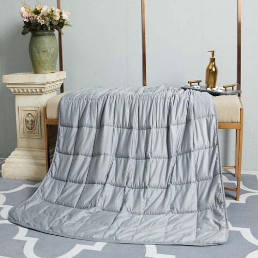 48" X 72" Light Gray Cotton Quilted Plush 15 Pound Weighted Blanket