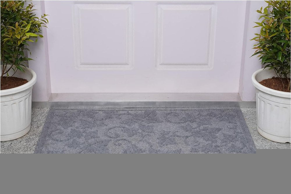 24" X 36" Light Gray Rubber Botanical Leaves Outdoor Door Mat