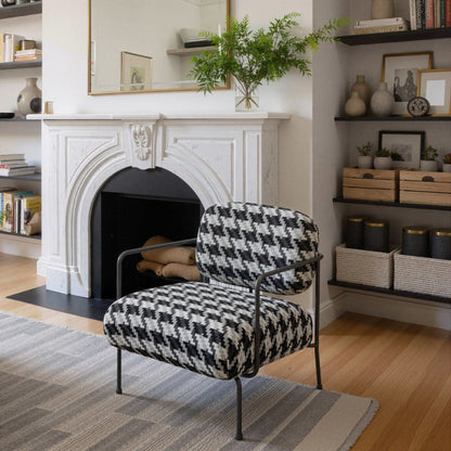 29" Black And White And Black Upholstered Houndstooth Arm Chair