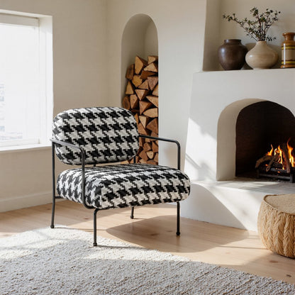 29" Black And White And Black Upholstered Houndstooth Arm Chair