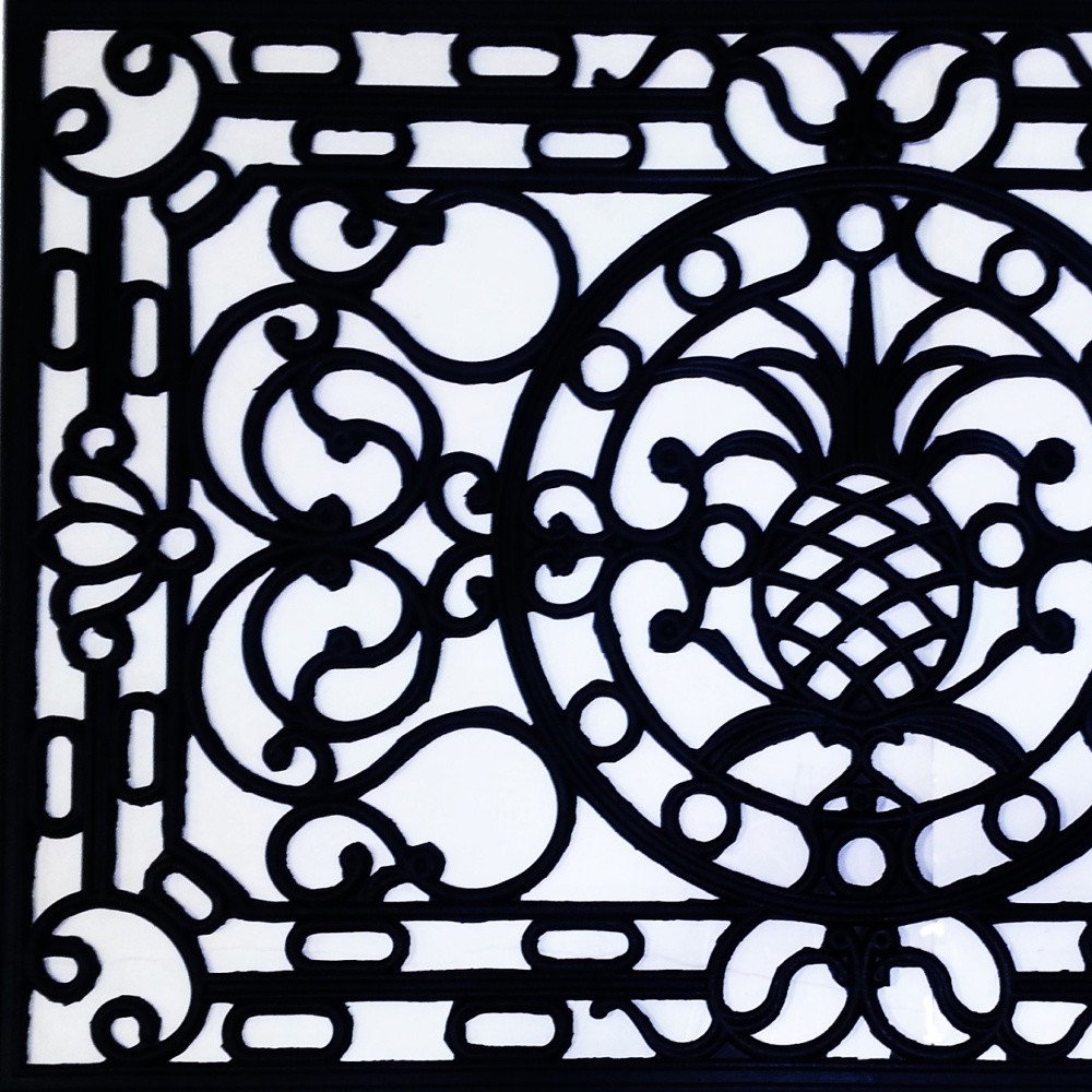 18" X 30" Black Rubber Pineapple Outdoor Door Mat