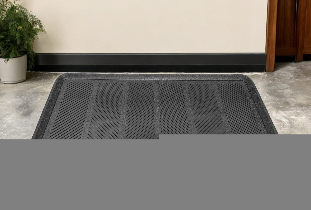 16" X 32" Black Rubber Outdoor Boot Tray