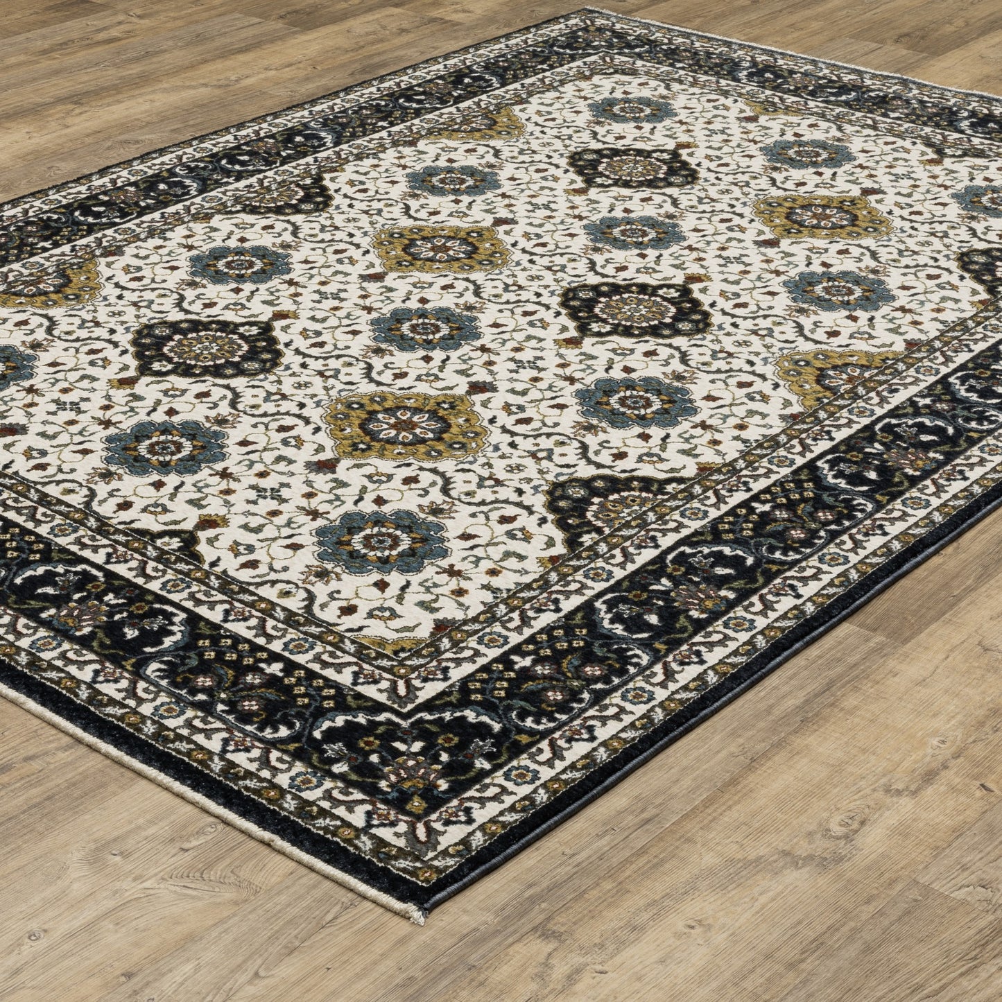 8' X 11' Ivory Medallion Area Rug With Fringe