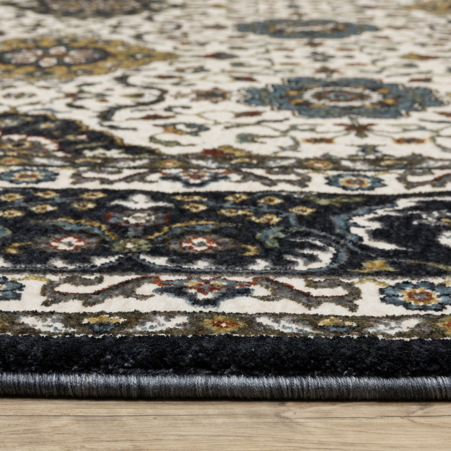 8' X 11' Ivory Medallion Area Rug With Fringe