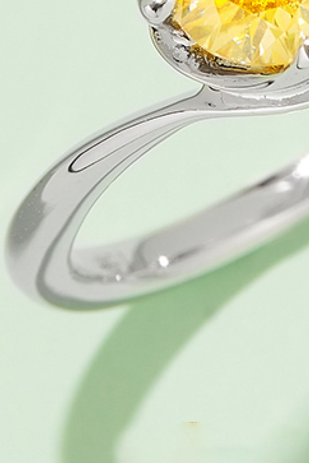 994769bad2754dba9c5e726a72e10f4c-Max